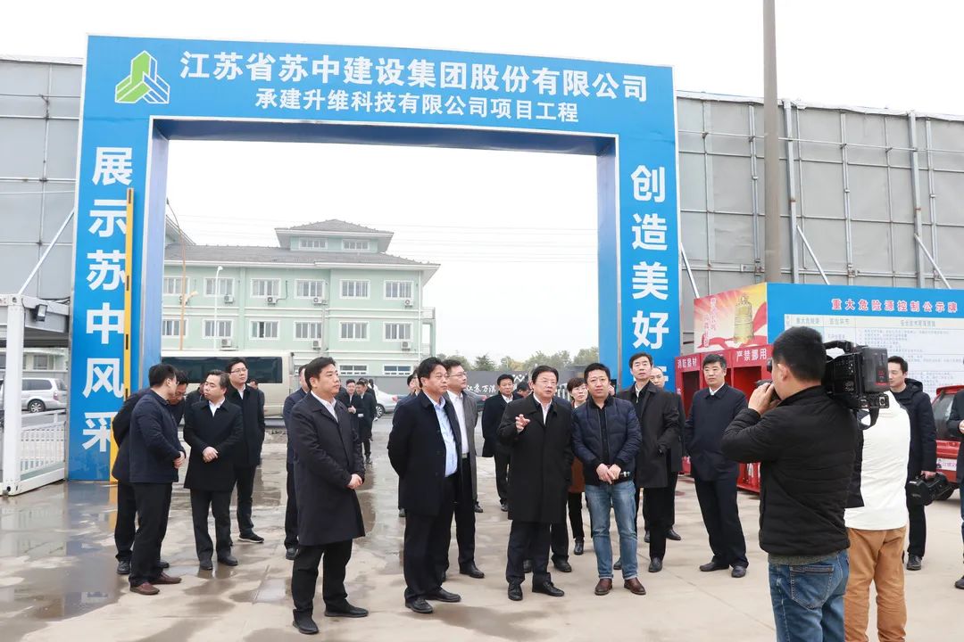 ������ί��ӛ�(gu��)��(bi��o)���(du��)ҕ�칫˾�ں����c(di��n)����