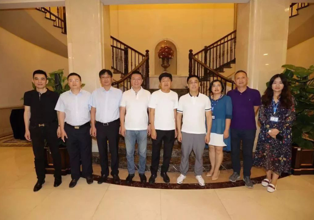 ��˾�����L�����]��꠸��{�⼯�F�_չ��(zh��n)�Կ������ߌӽ���