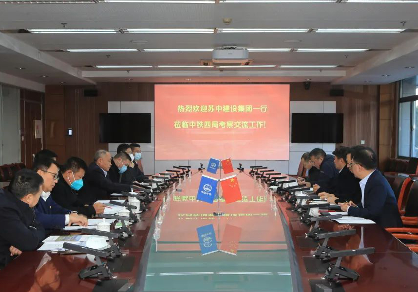 ��˾�����L�����]��꠸����F�ľ��_չ�ߌӽ���